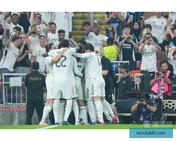 从嘘声到狂欢的胜利回归皇马六球大胜防反王者归来真正的样子重现